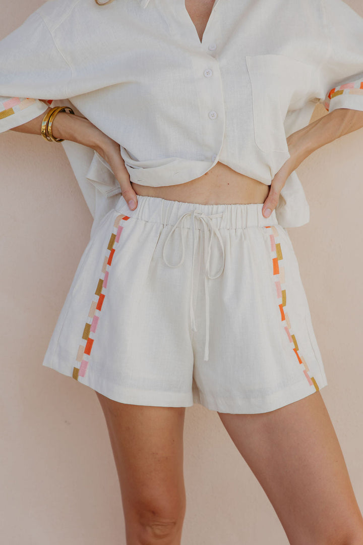 Alba Linen Shorts - Sand