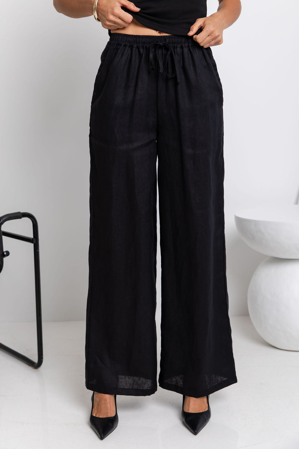 Tahlia Straight-Leg Linen Pants - Black