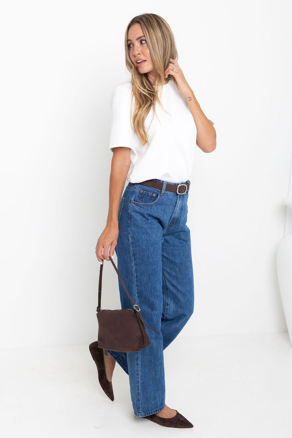 Dakota Straight-Leg Denim Jeans - Mid Blue Wash - The Self Styler Exclusive