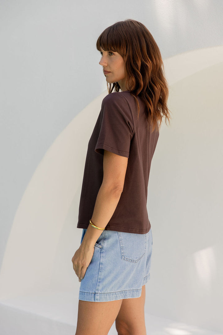 Baylee Basic Tee - Chocolate