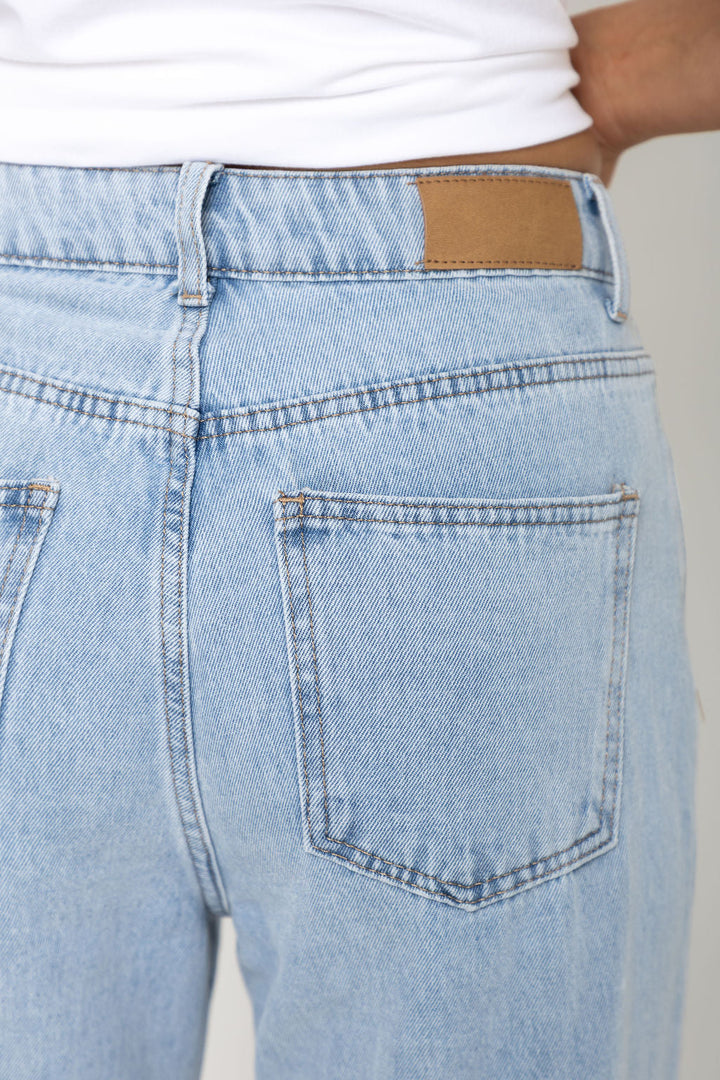Dakota Straight-Leg Denim Jeans - Light Blue Wash - The Self Styler Exclusive