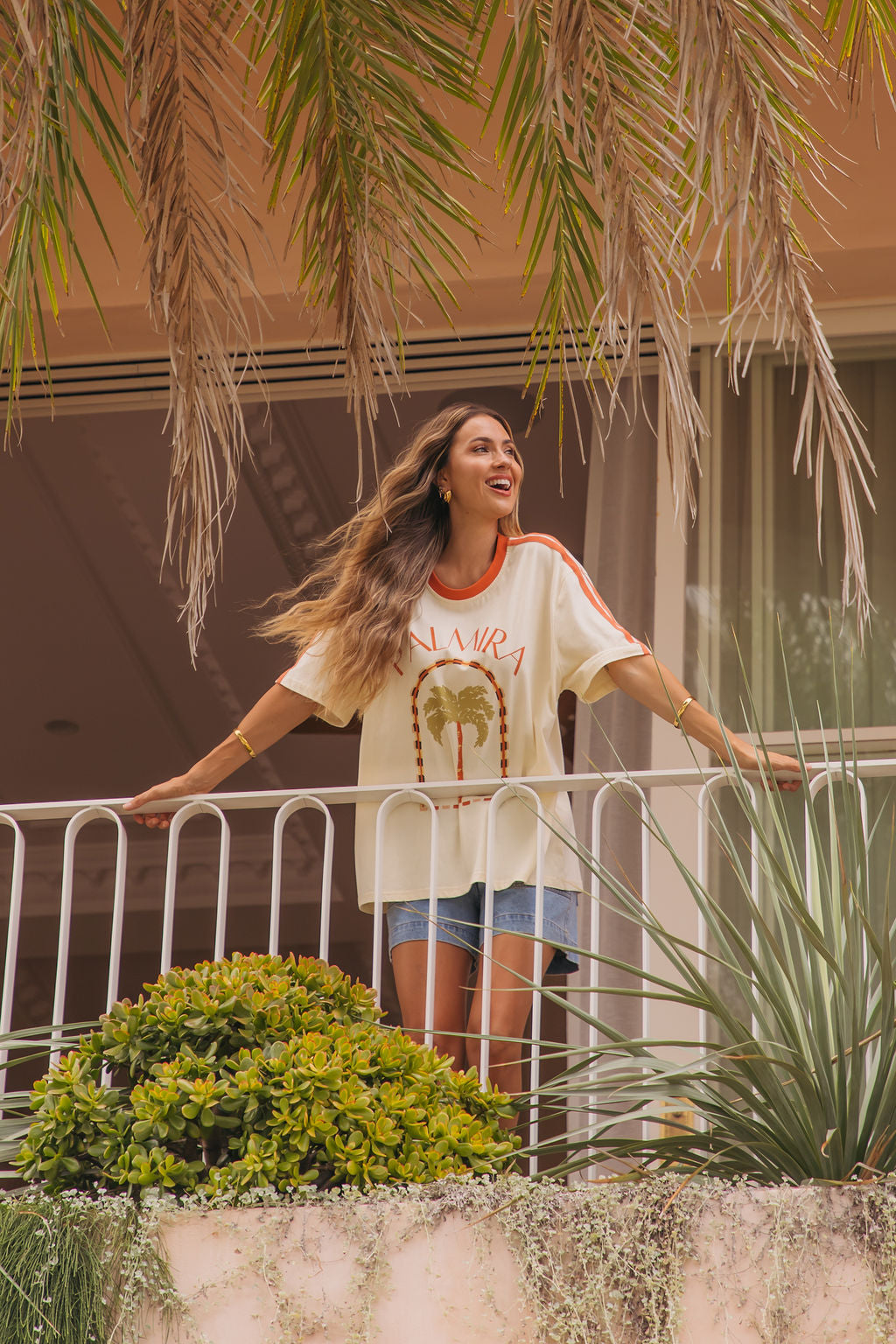 Palmira Graphic Tee - Cream