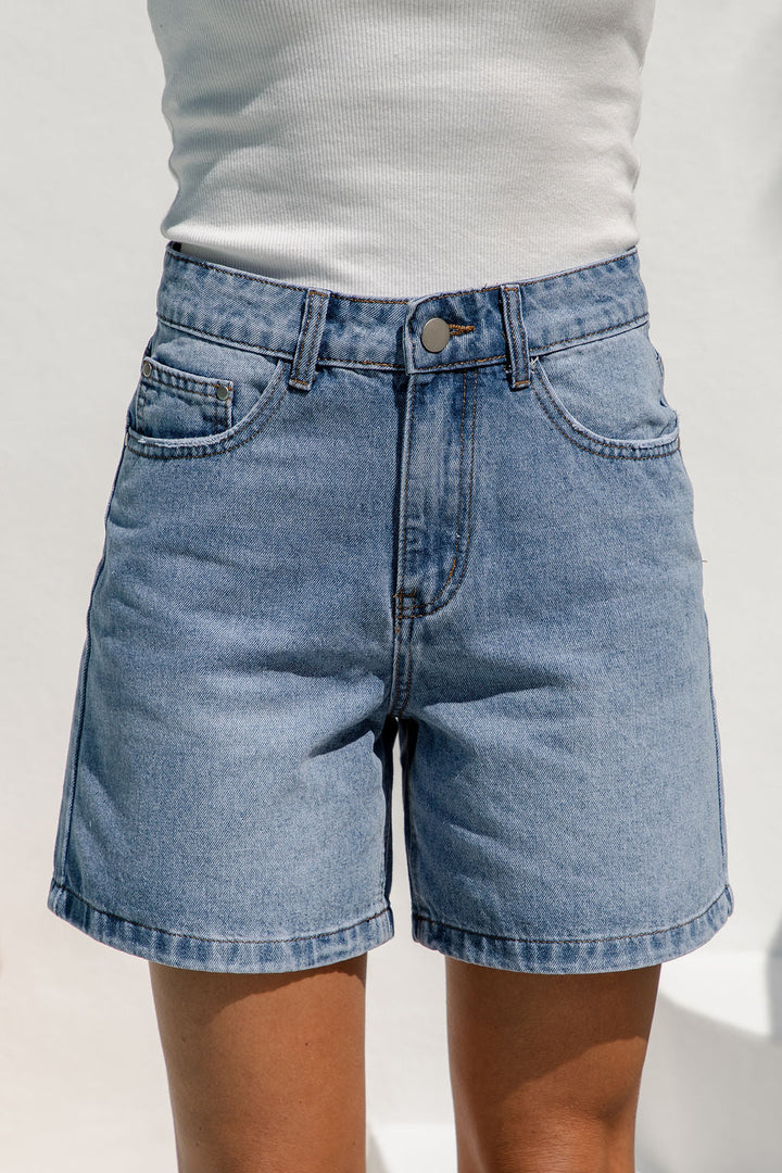 Jayce Denim Shorts - Mid Wash