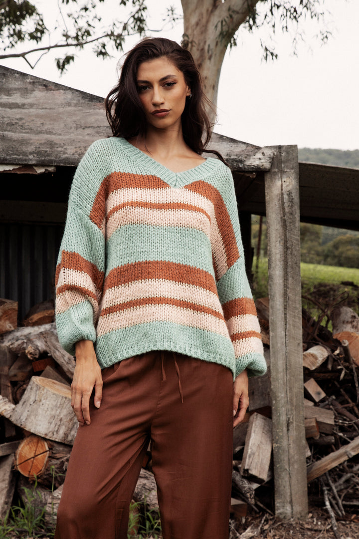 Soren V-Neck Jumper - Pistachio
